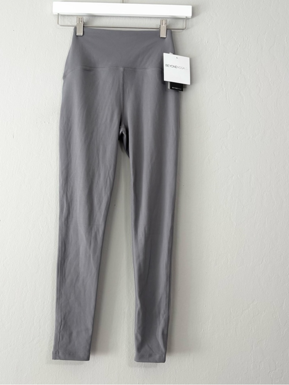 NEW Beyond Yoga High Waisted Grey Athletic Leggings